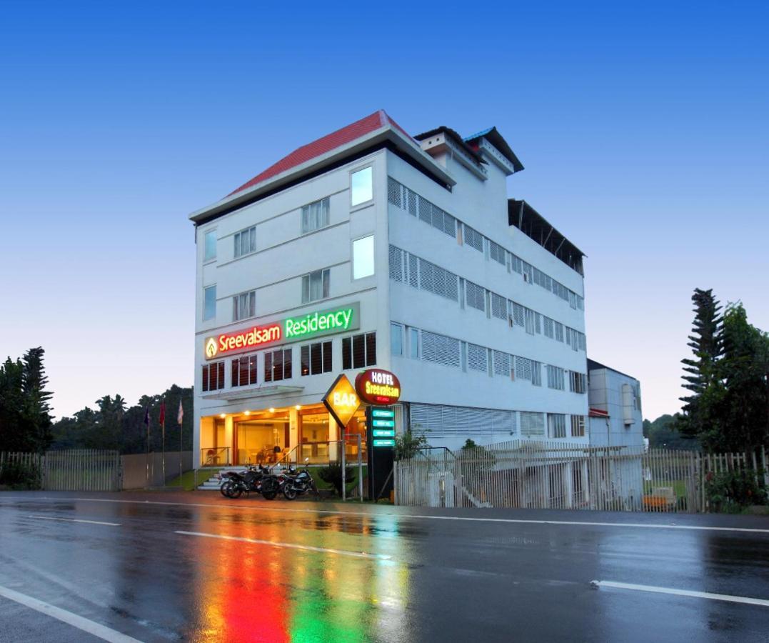 Hotel Sreevalsam Residency Kulanada Tāmarakulam Exteriér fotografie